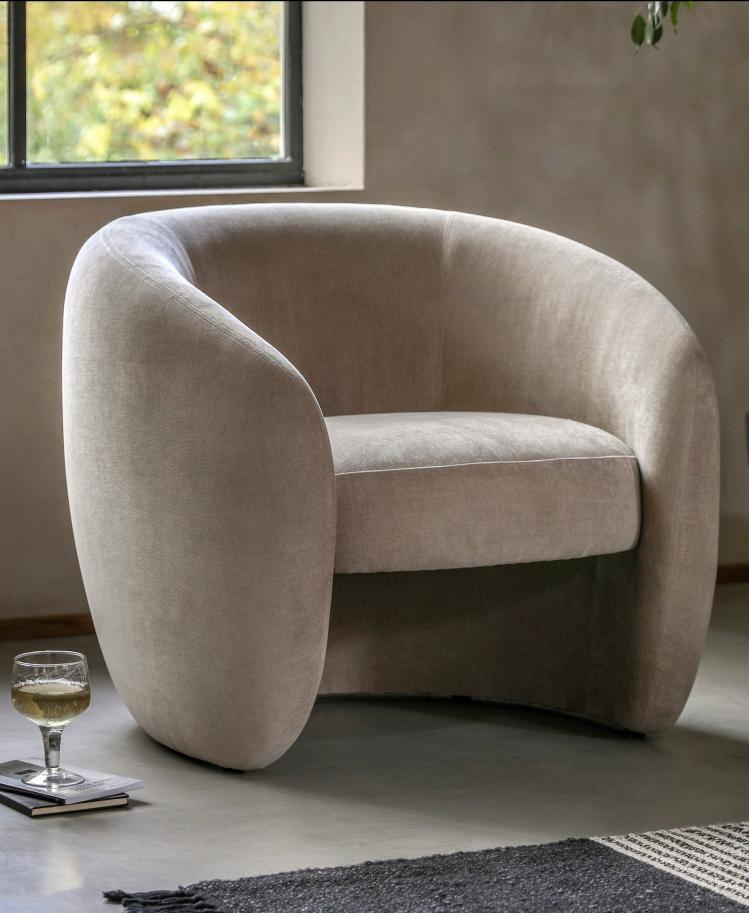 Curvo Armchair  |   Sofa + Armchairs Furniture CREAM